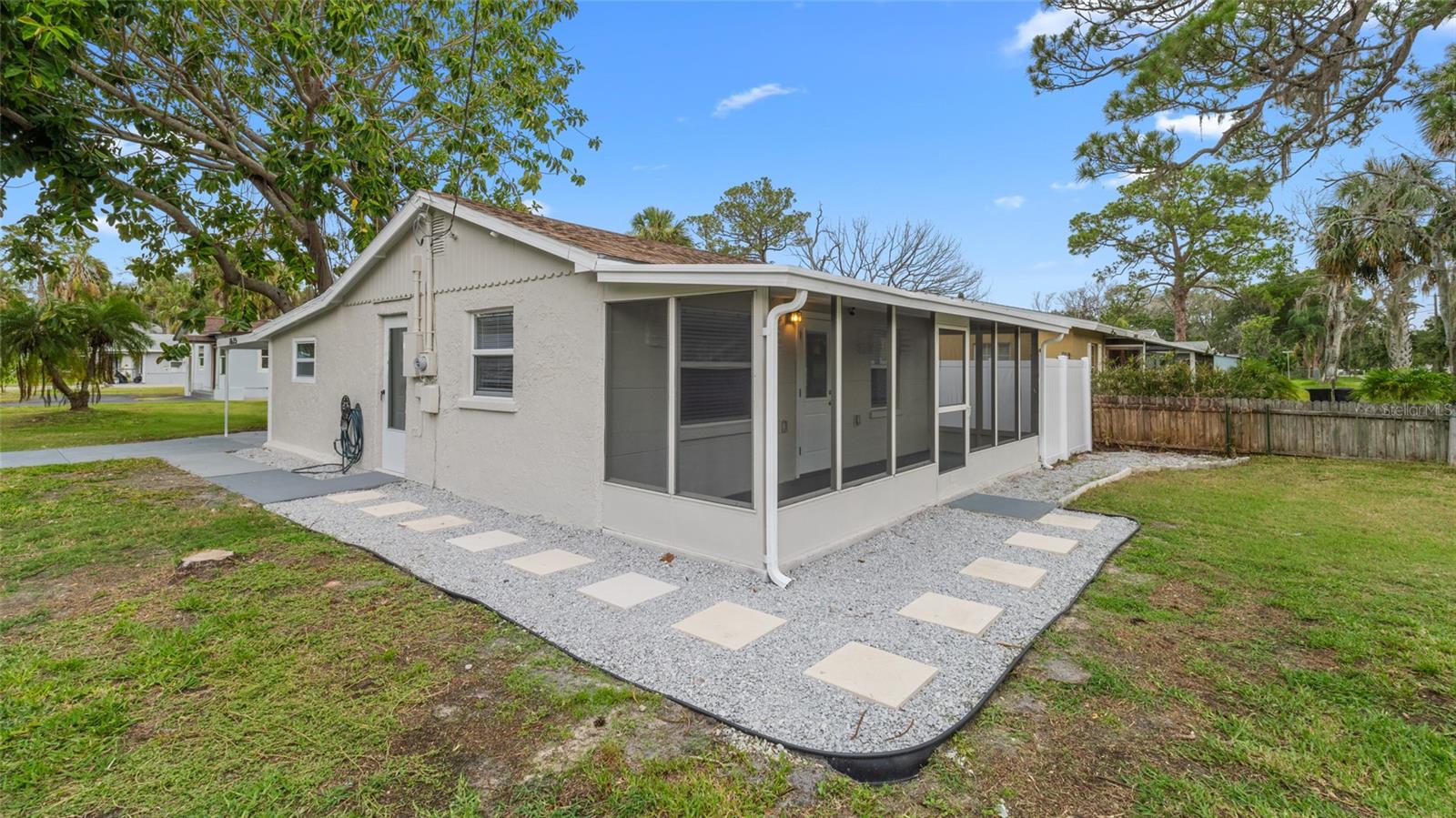 7635 Pier Road, FL