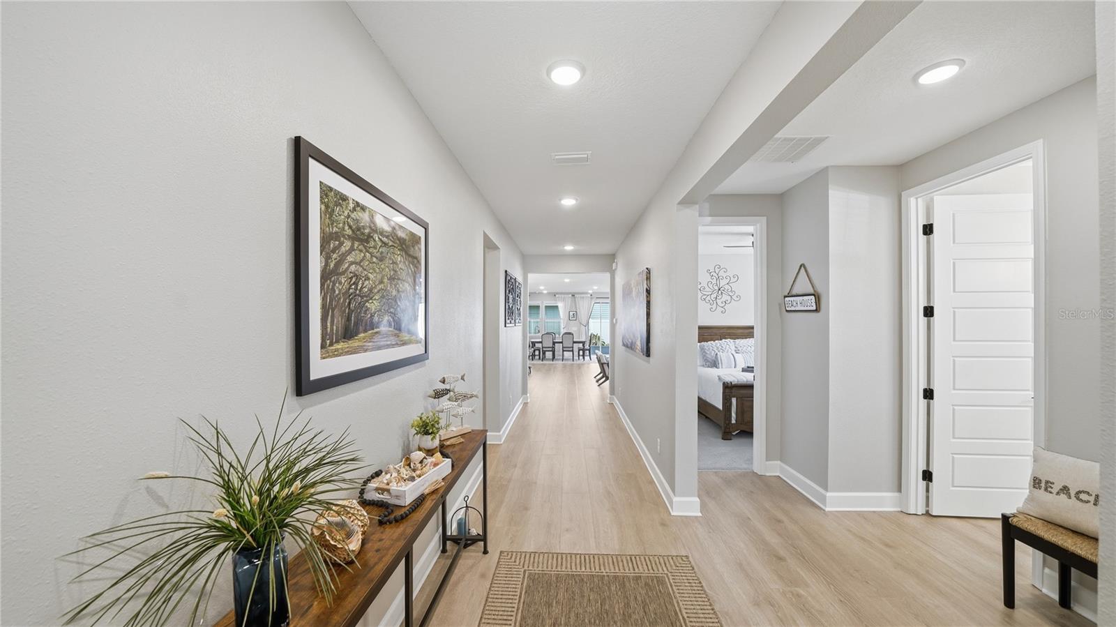 40 Moana Court, FL