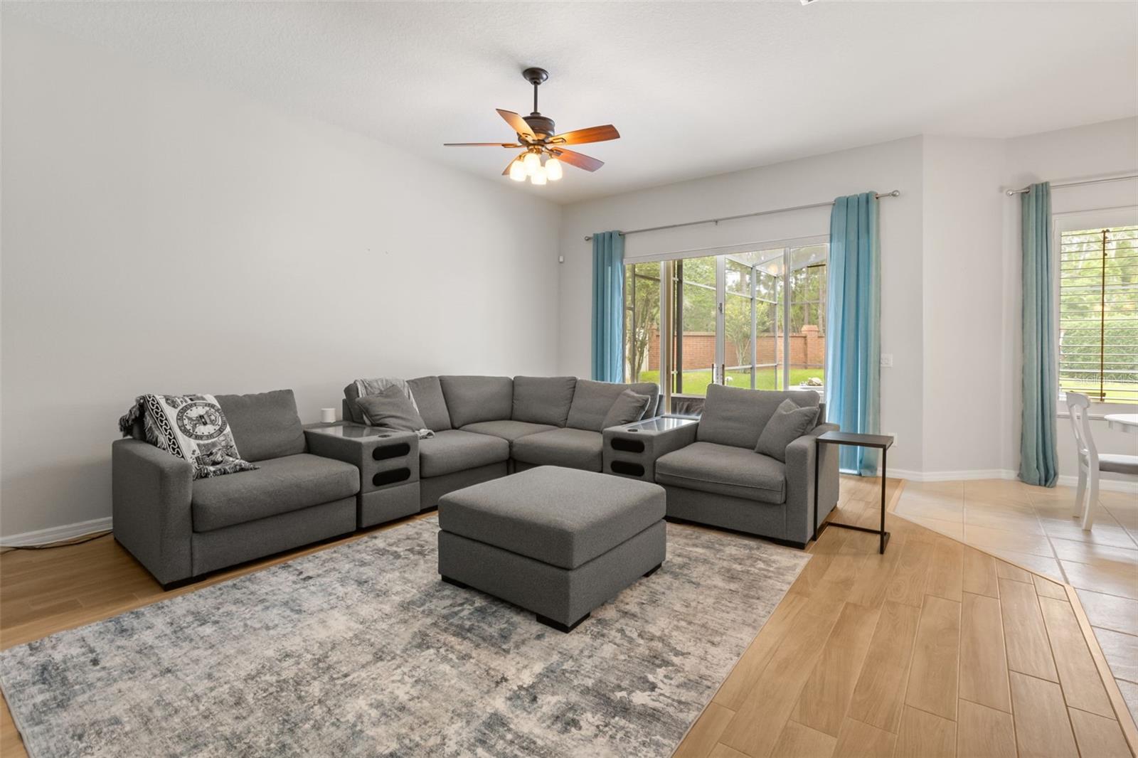 209 Porchester Drive, FL