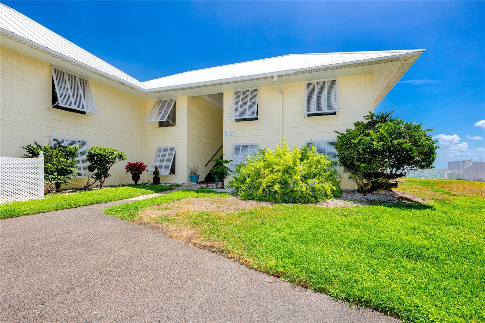 7310 Sunshine Skyway Lane, FL