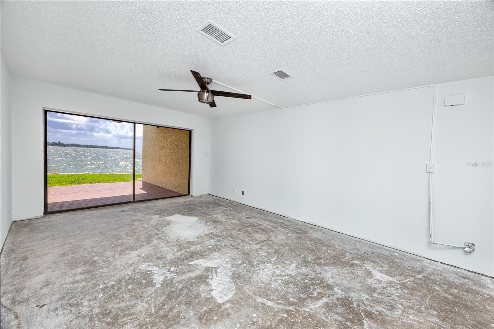 7310 Sunshine Skyway Lane, FL