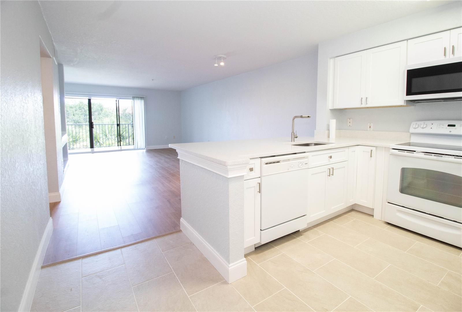 14036 Fairway Island Drive Unit, FL