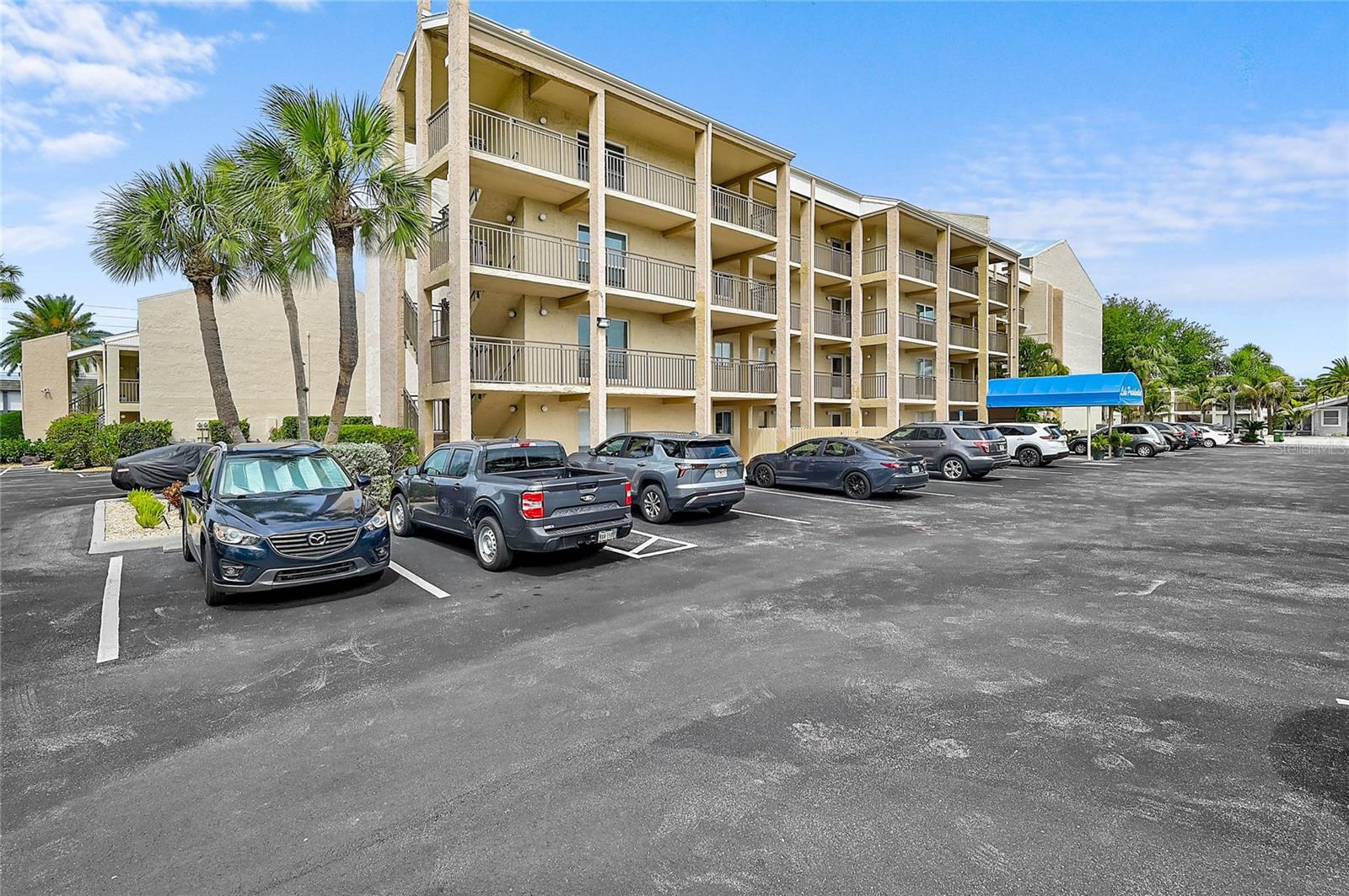 845 Benjamin Franklin Drive, FL