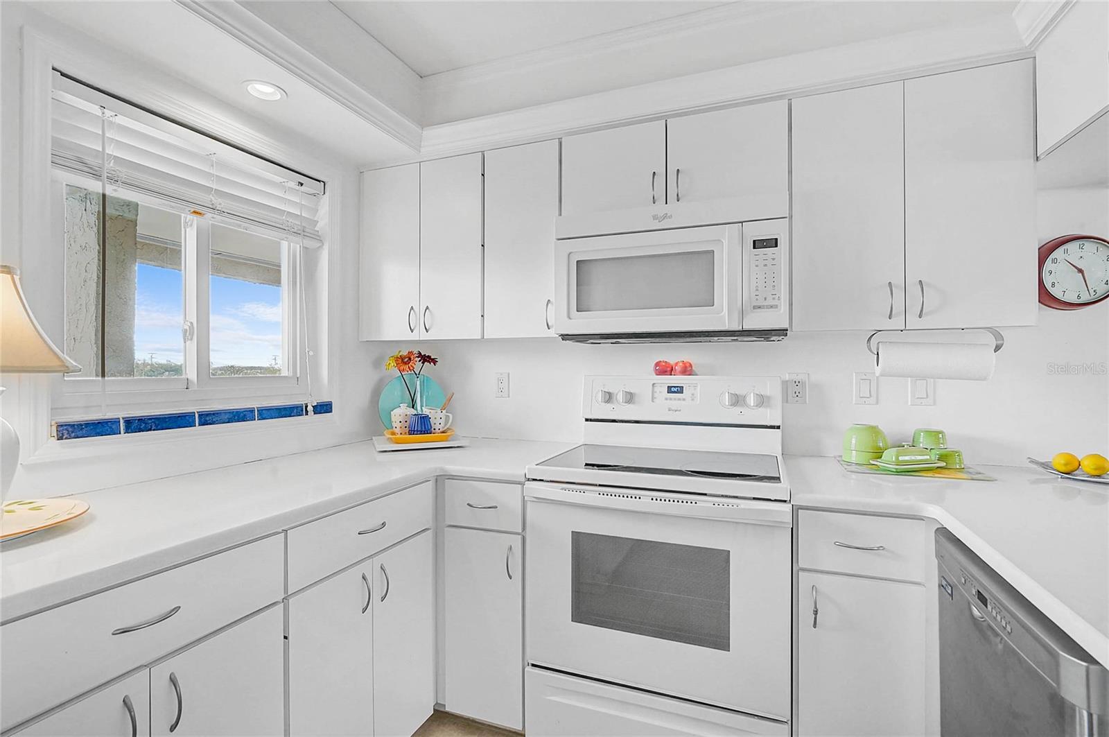 845 Benjamin Franklin Drive, FL