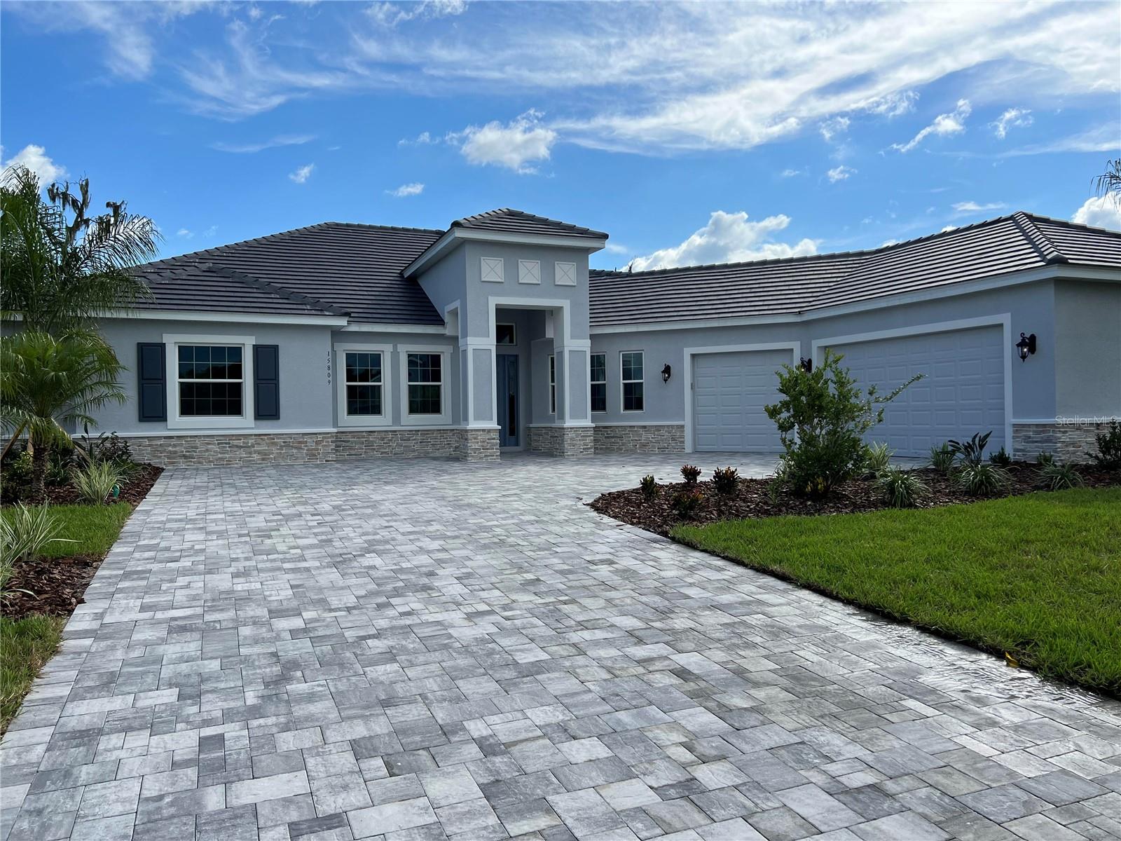 15809 42nd Glen, FL
