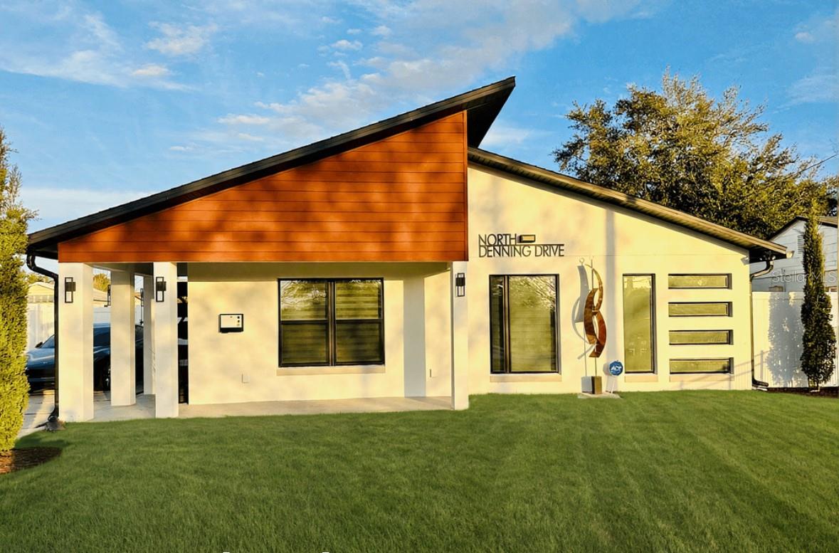 860 Denning Drive, FL