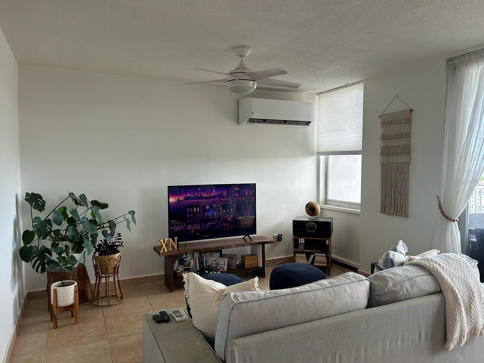 1026 Av. Luis Vigoreaux, PR