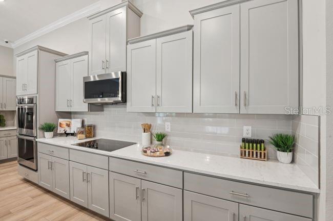 17041 Royal Palms Drive, FL