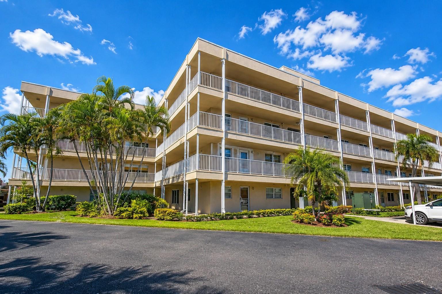 9950 62nd Terrace, FL