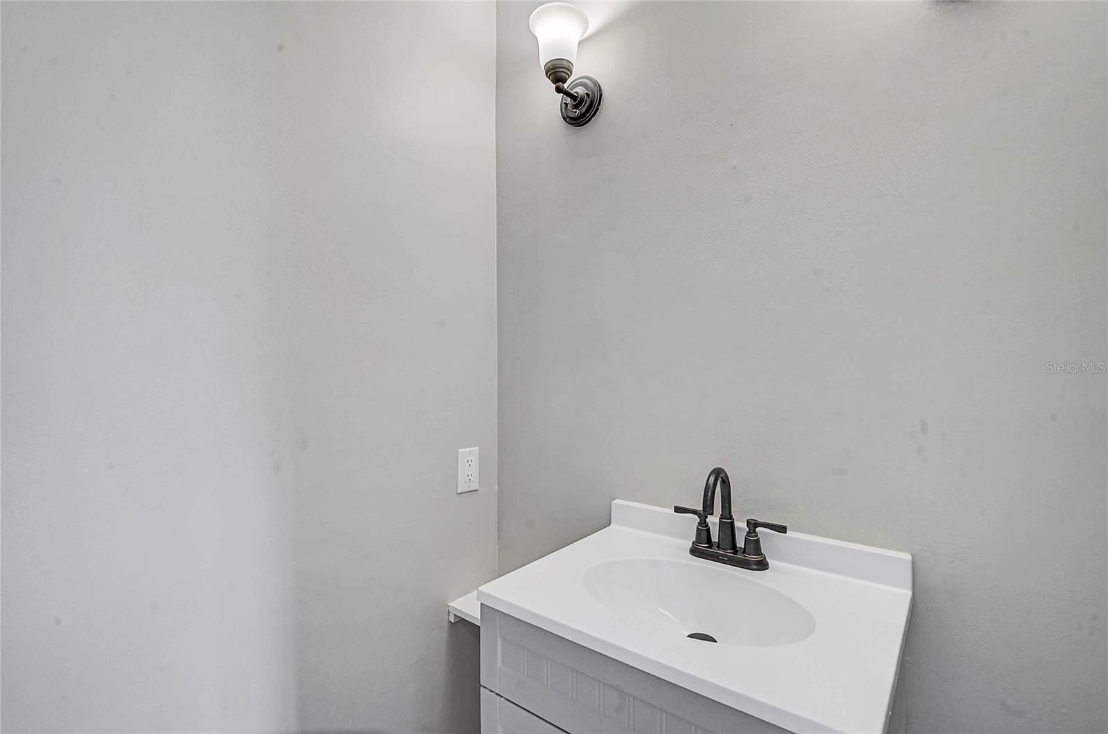 3215 Pine Valley Drive, FL
