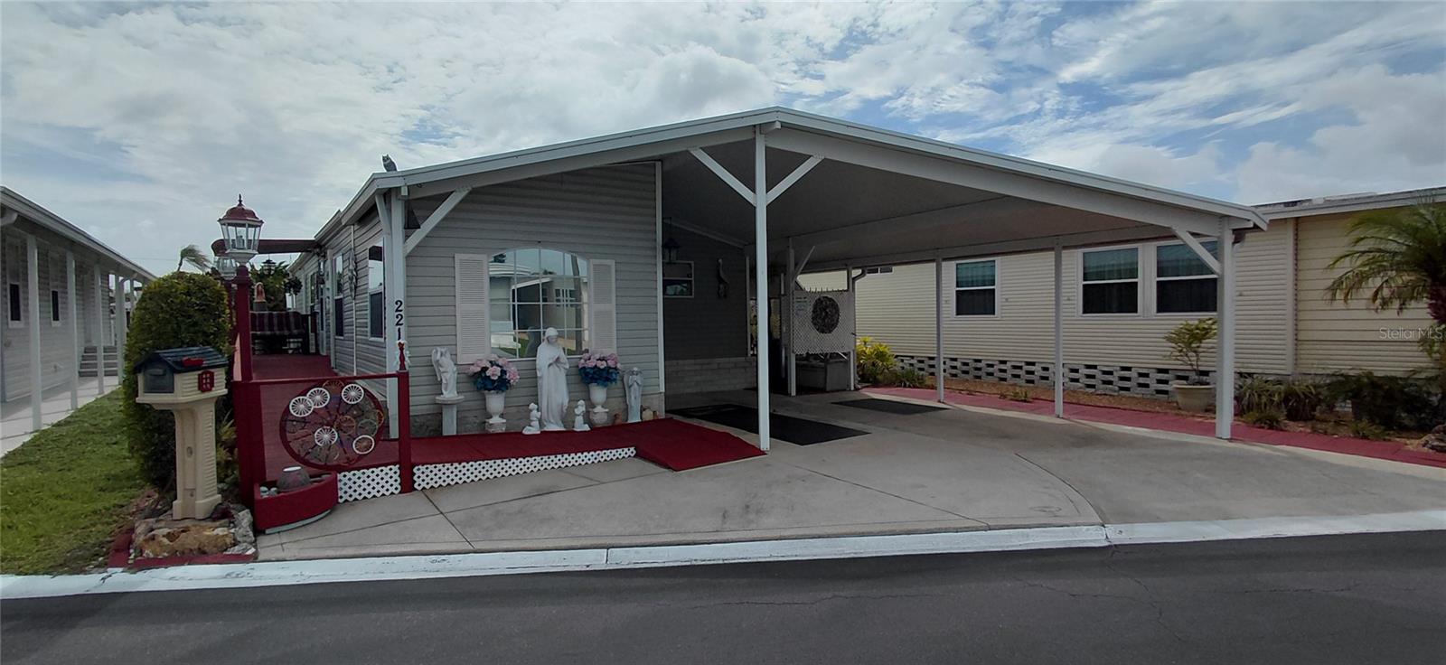 221 Heron Road, FL