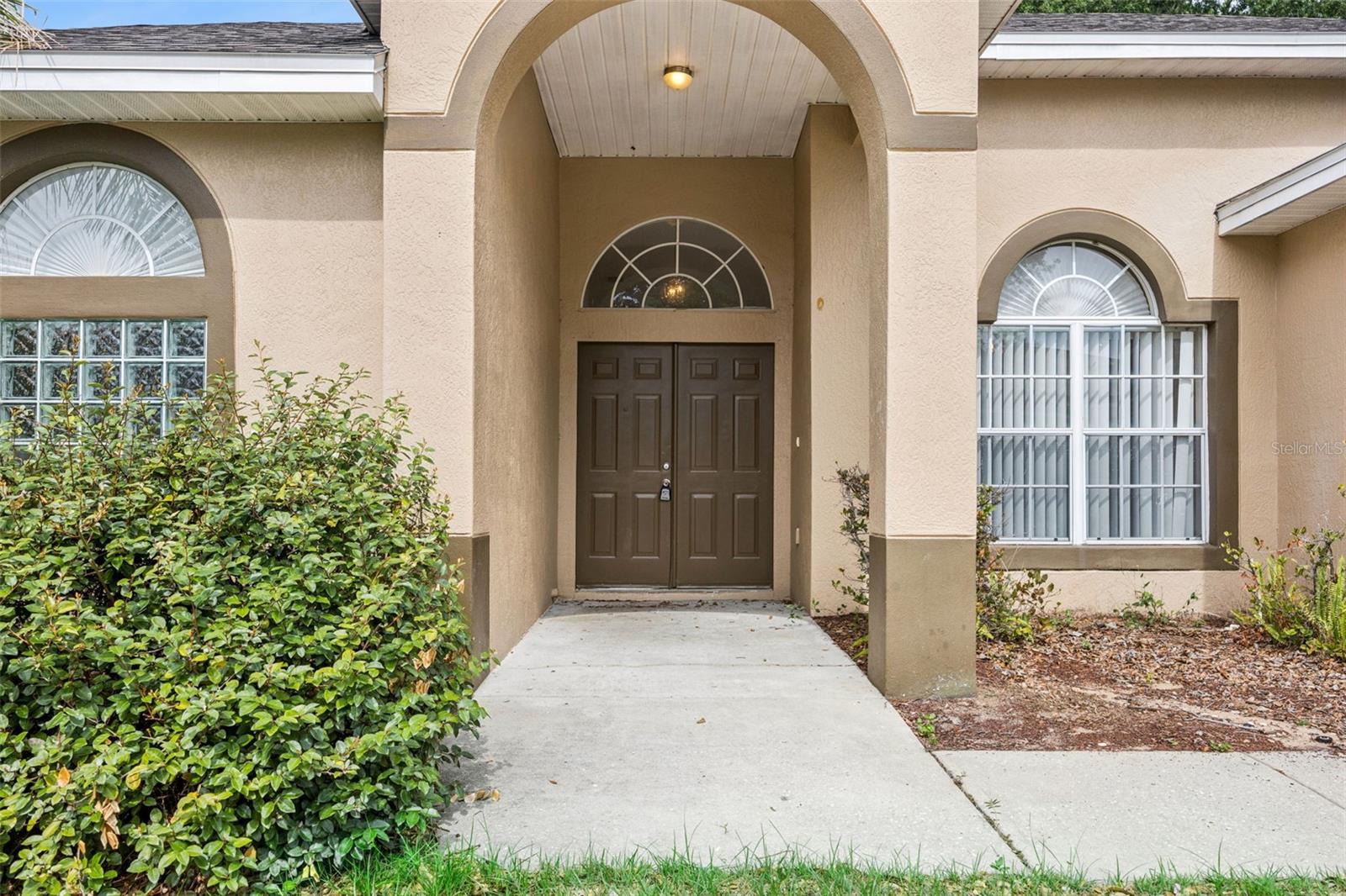 215 Greeley Loop, FL