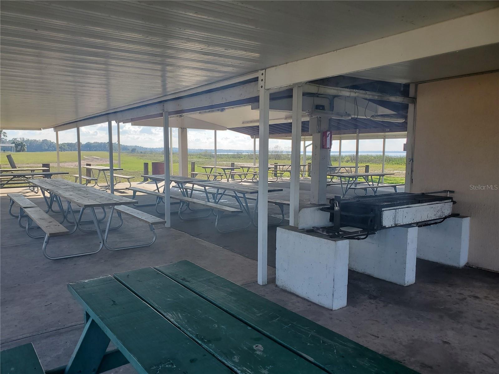 715 Indian Lake Drive, FL