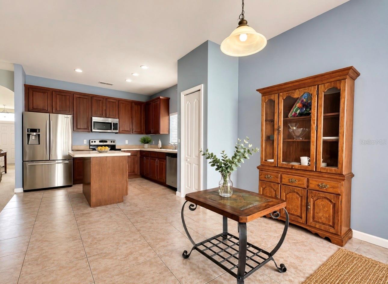 2244 Victoria Falls Drive, FL