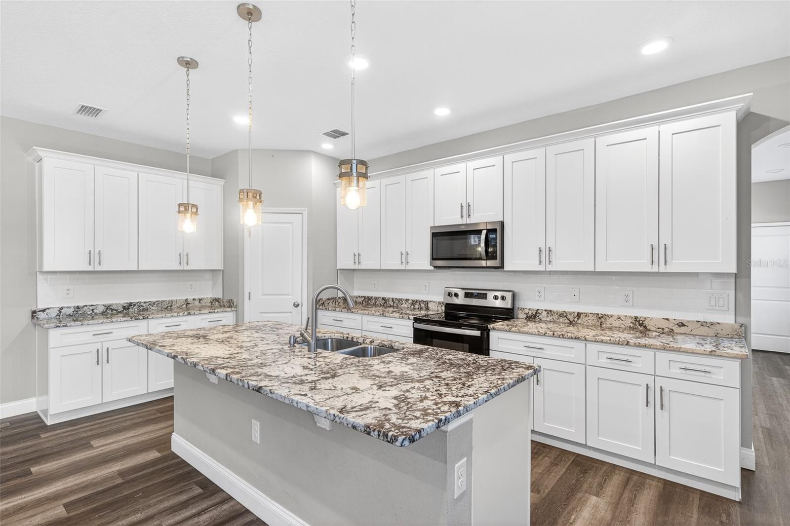 801 Pecan Avenue, FL