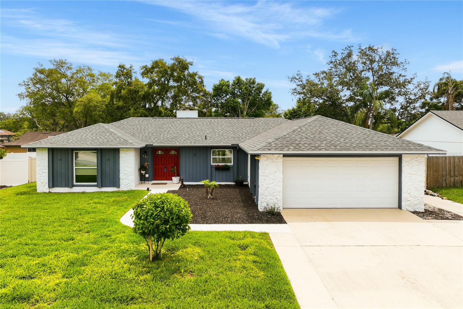 421 Bridle Path, FL