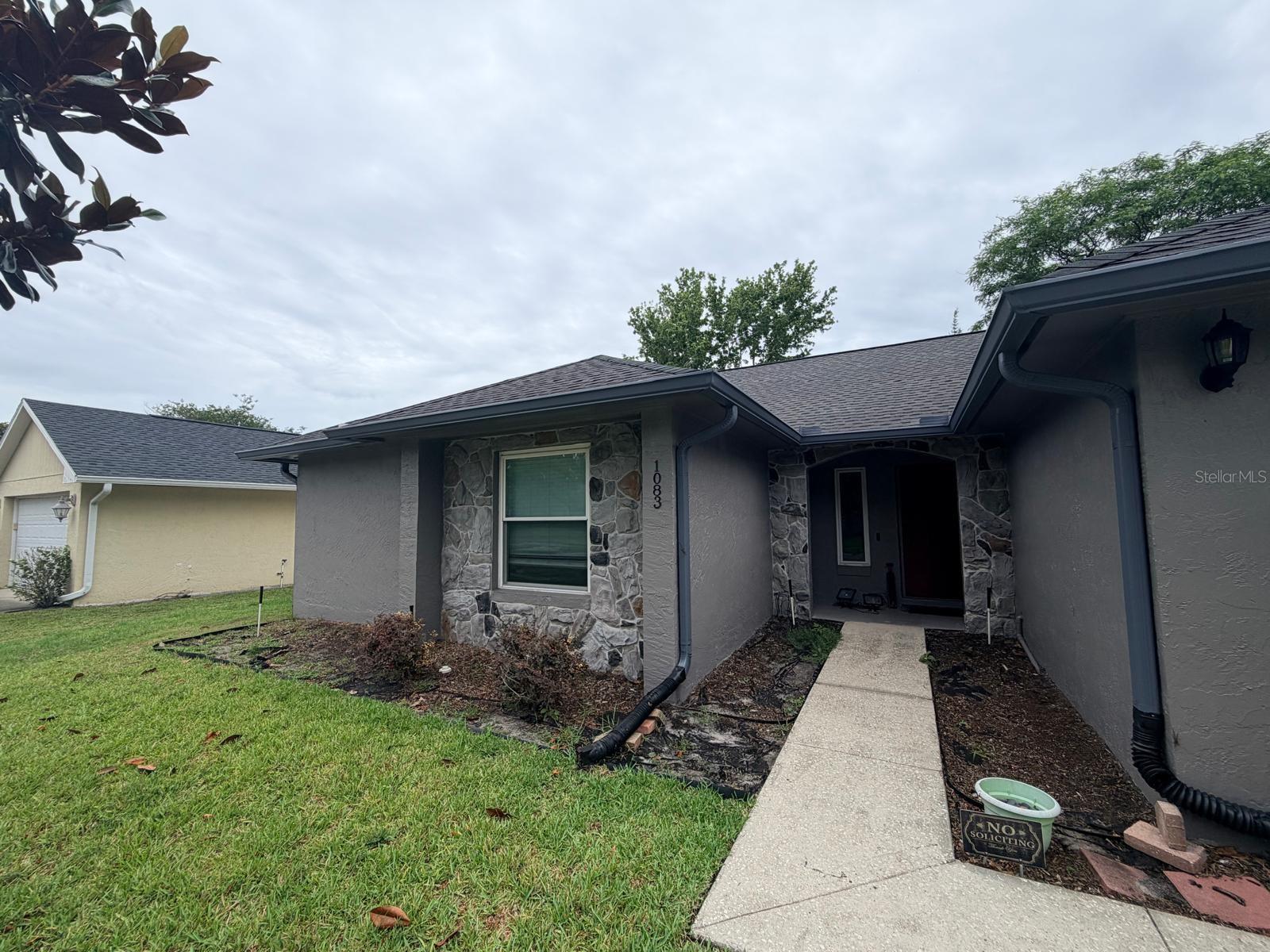 1083 Beckstrom Dr, FL