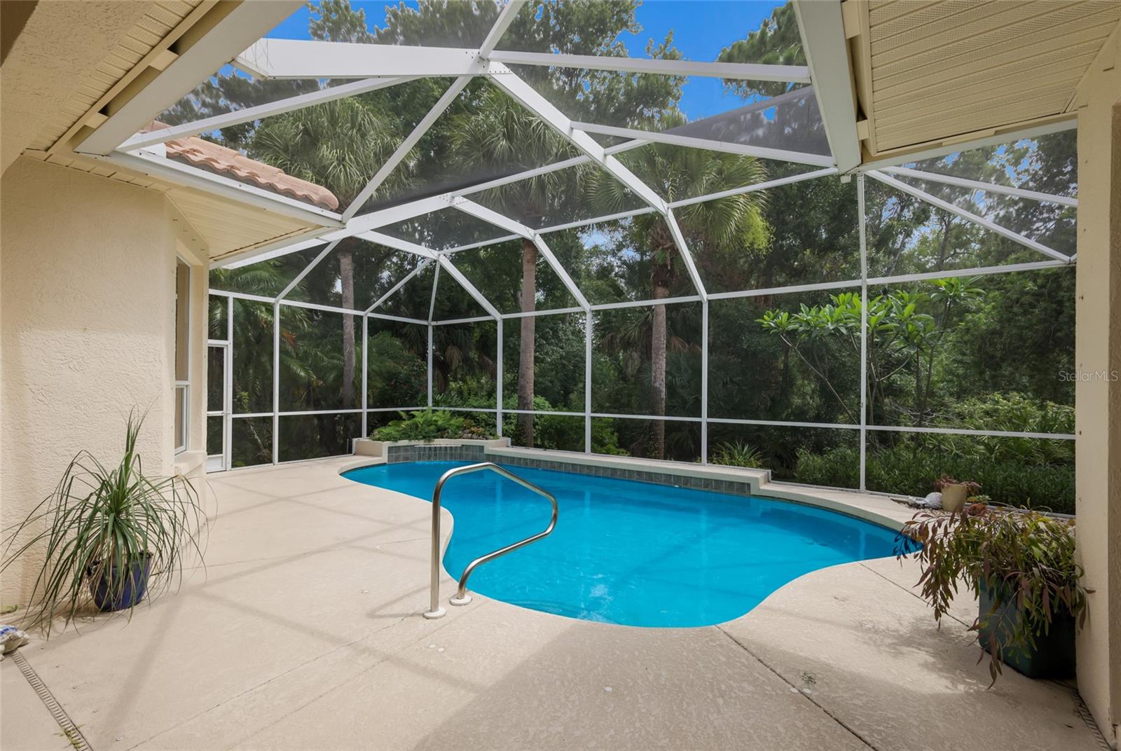 8005 Waterview Boulevard, FL