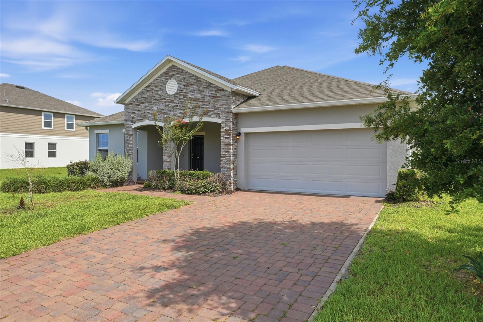 2524 Carriage Pointe Loop, FL