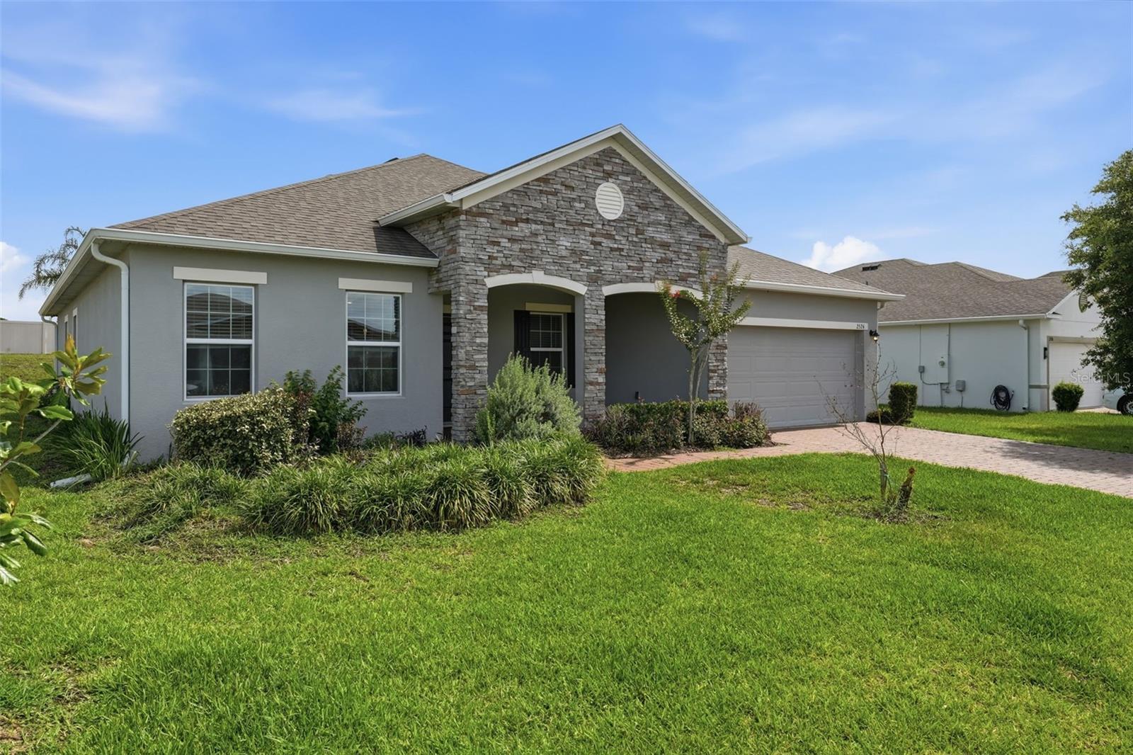 2524 Carriage Pointe Loop, FL