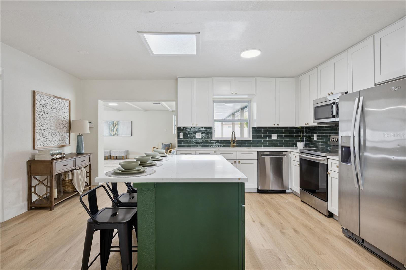 2200 Mosher Drive, FL