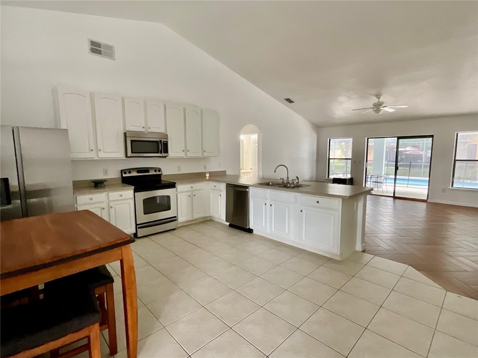 511 Coventry Road, FL
