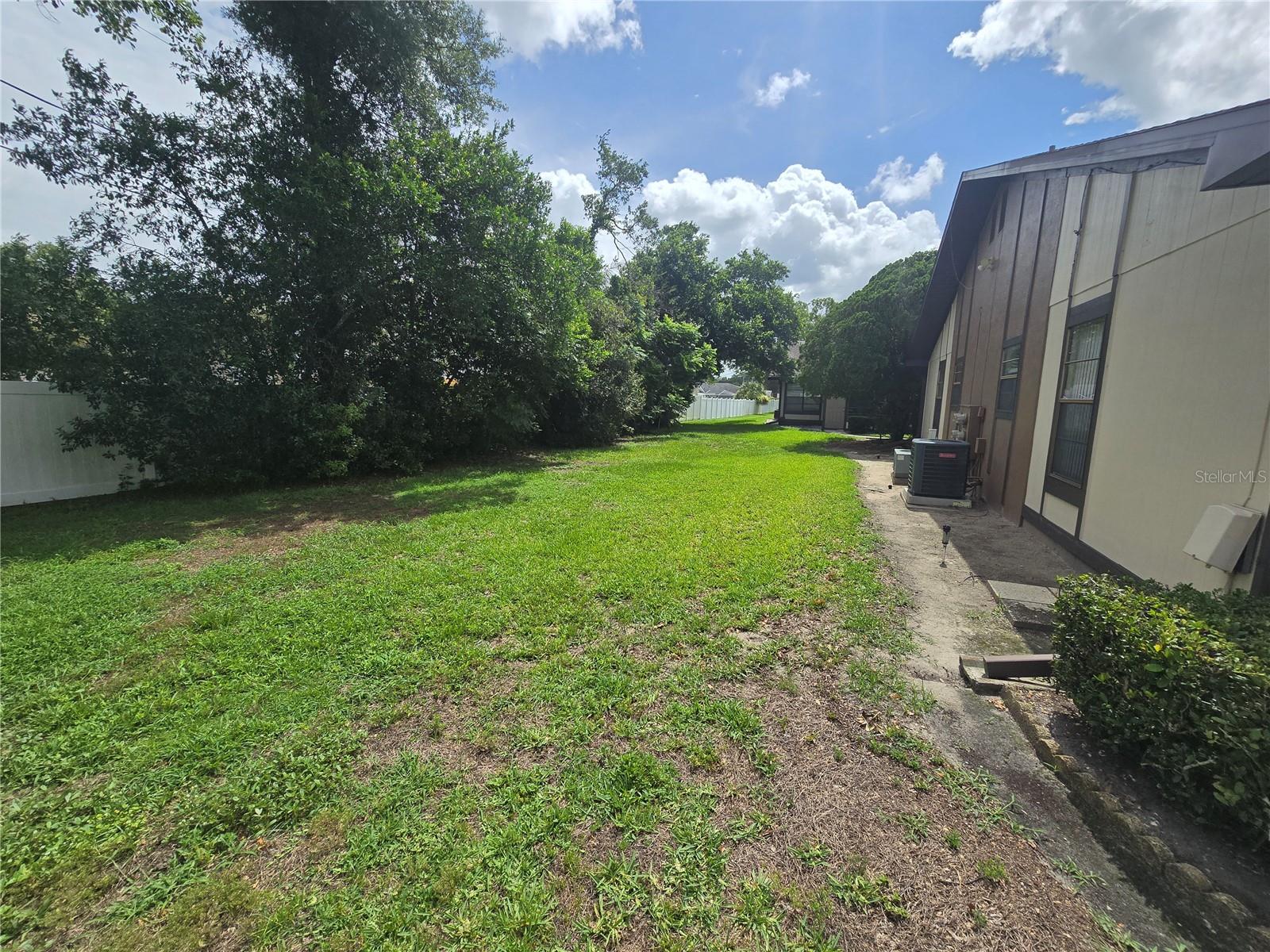 4632 Blossom Boulevard, FL
