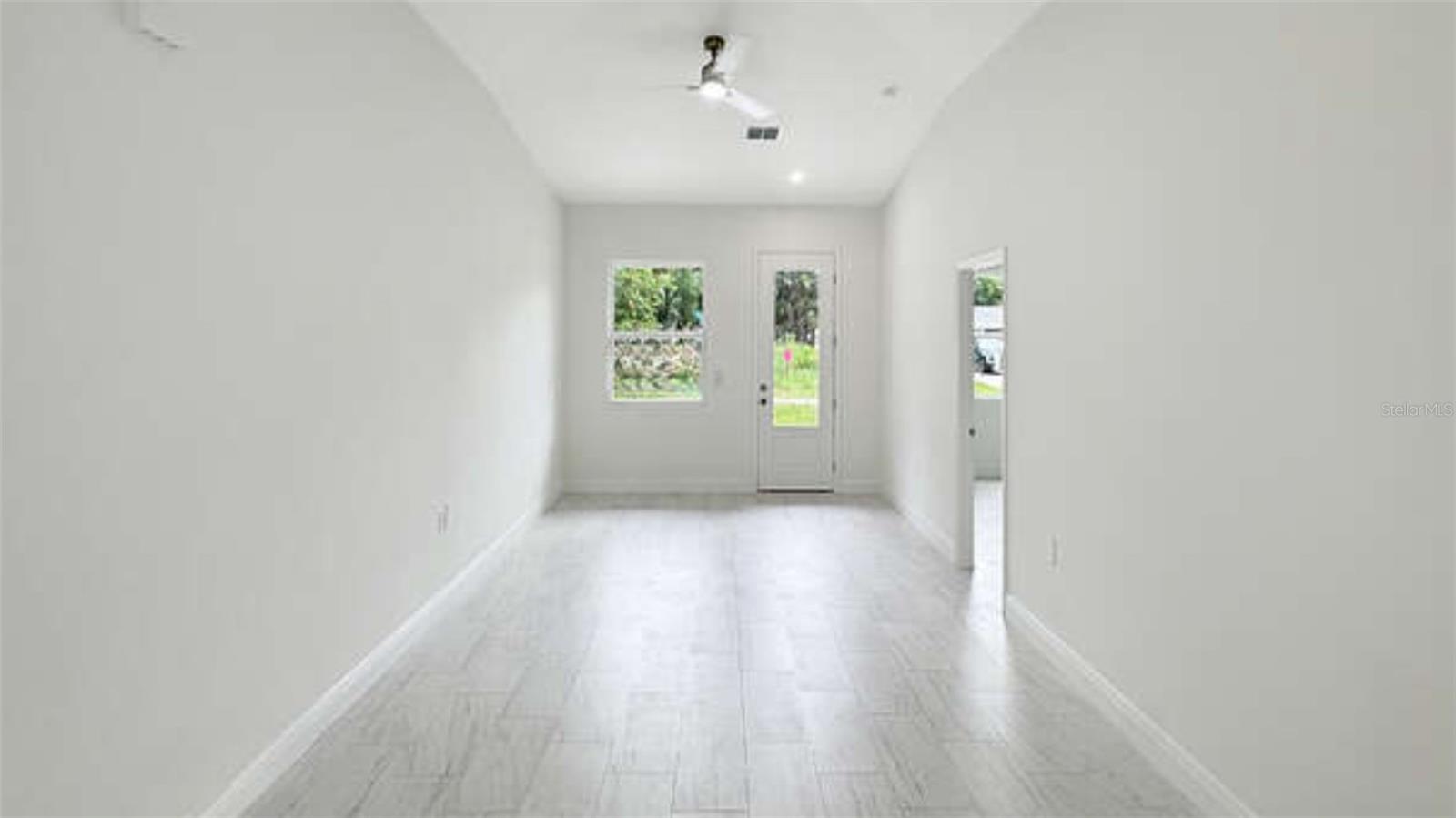 3620 Washington Street, FL