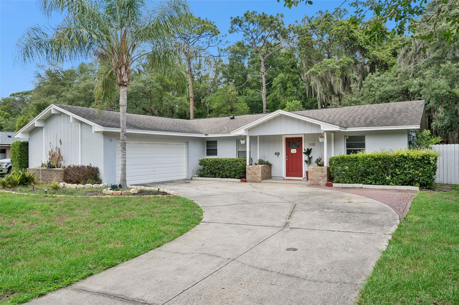 1335 Yvonne Street, FL