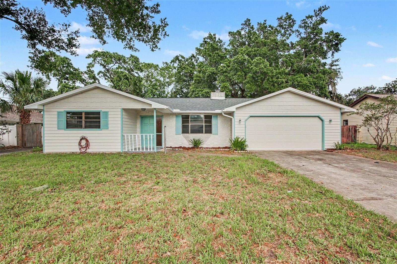 959 Sand Crest Drive, FL