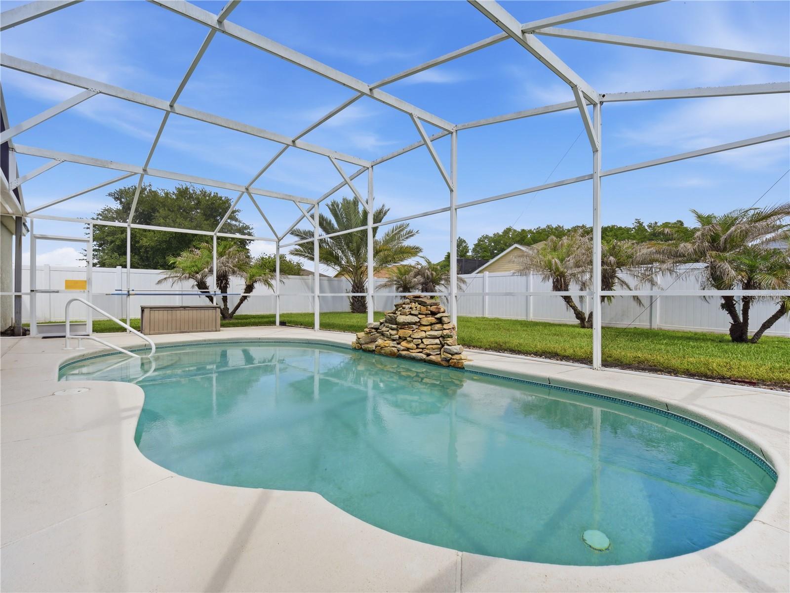 838 Chamberlin Trail, FL