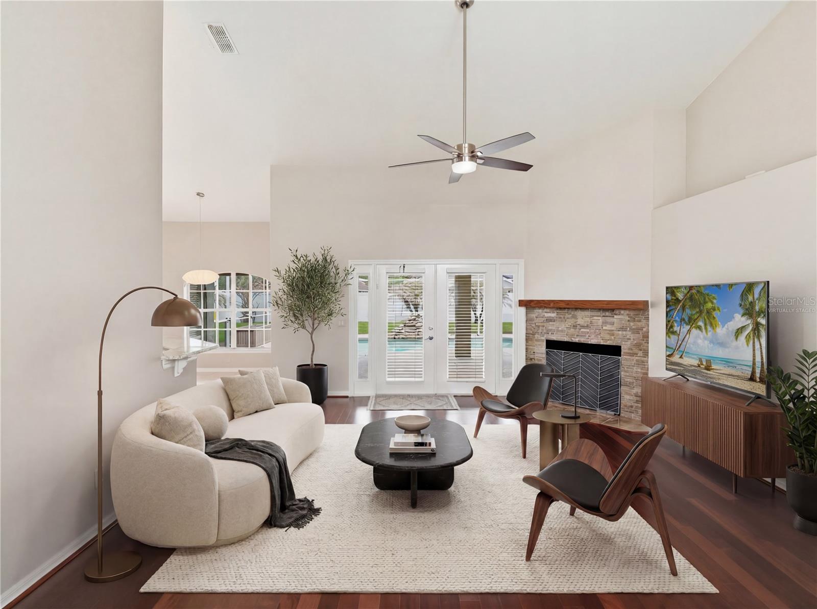838 Chamberlin Trail, FL