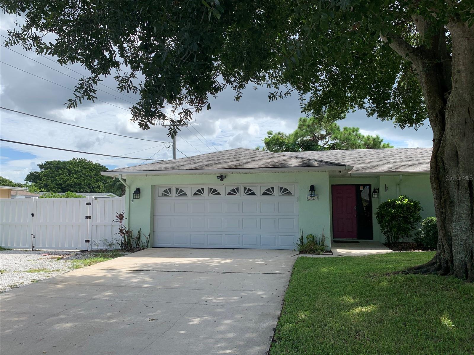 1901 39th Street, FL