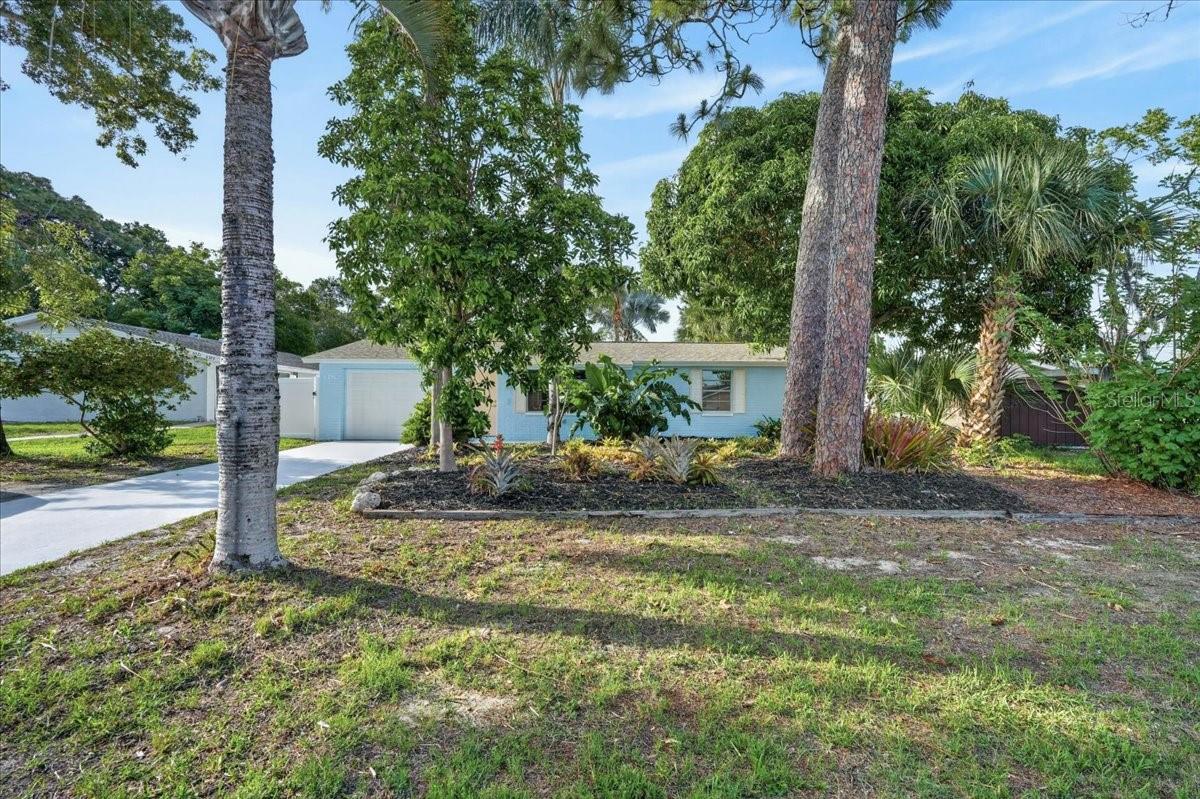 6329 Alaska Avenue, FL