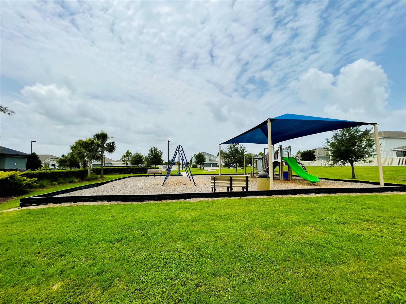 367 Lemongrass Road, FL