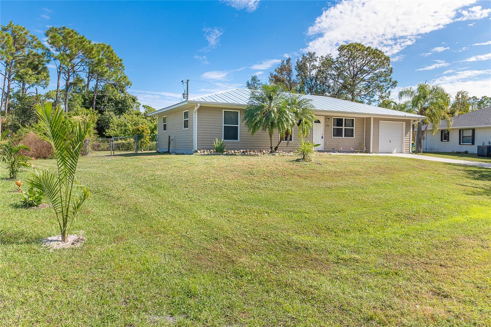 5436 Stokes Street, FL
