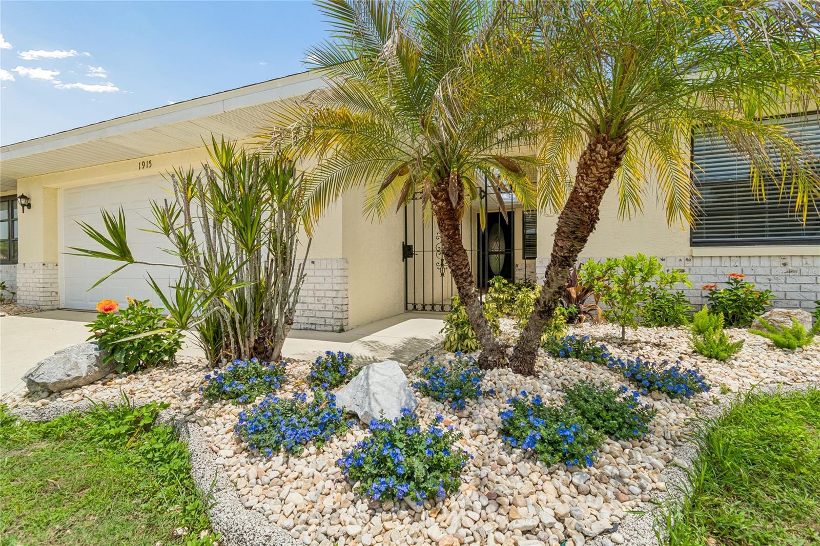 1915 Del Webb Boulevard, FL