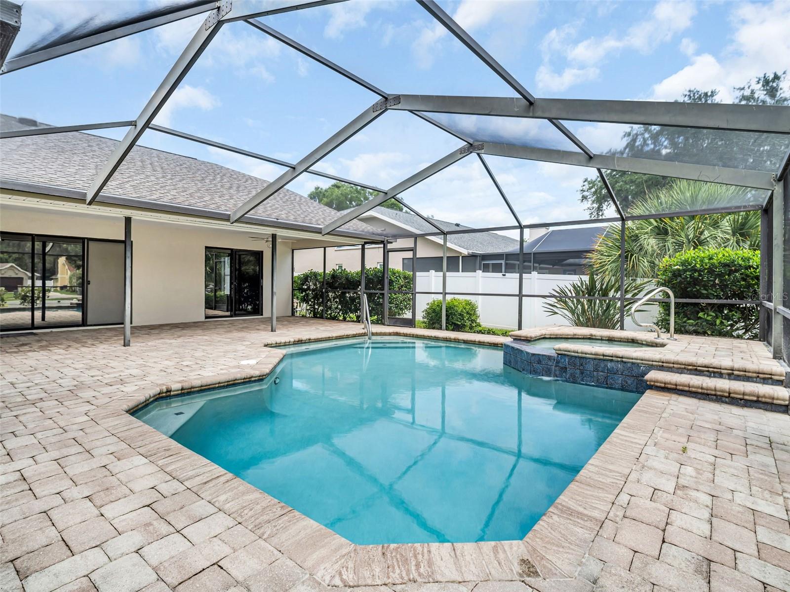 447 Whispering Lakes Boulevard, FL
