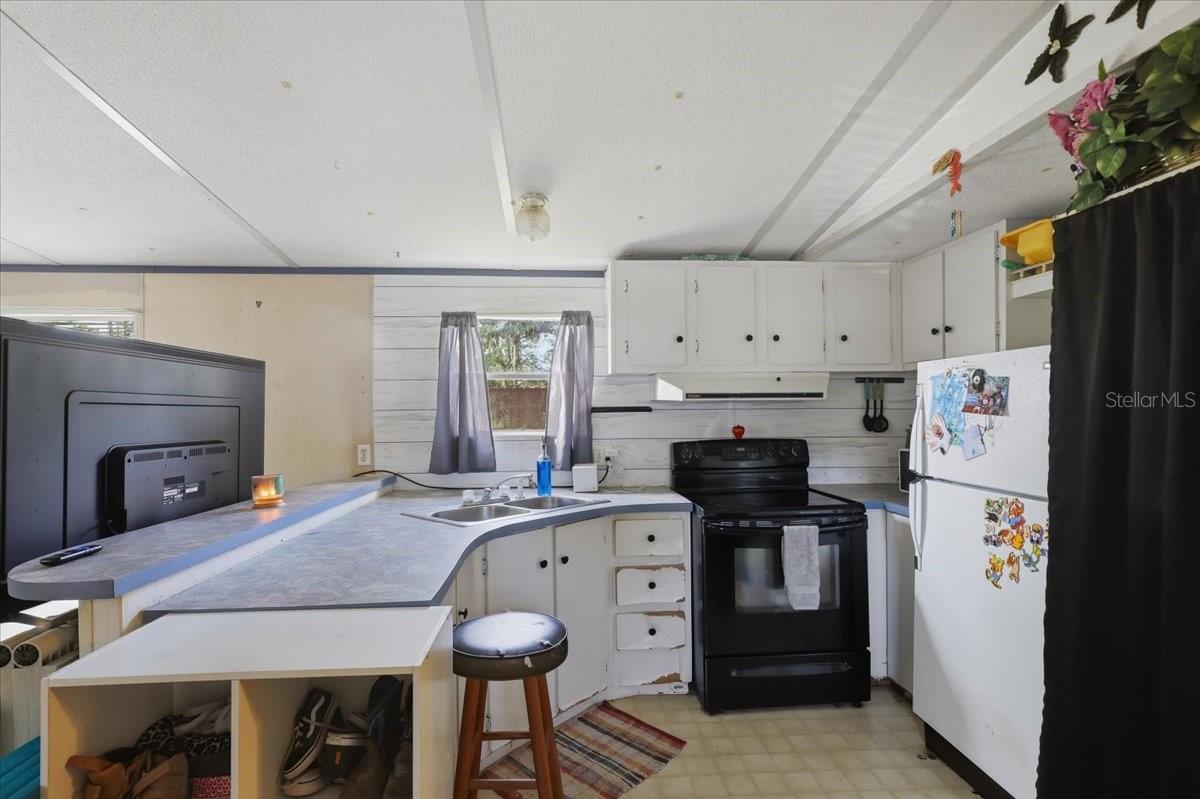 3795 County Road 305, FL