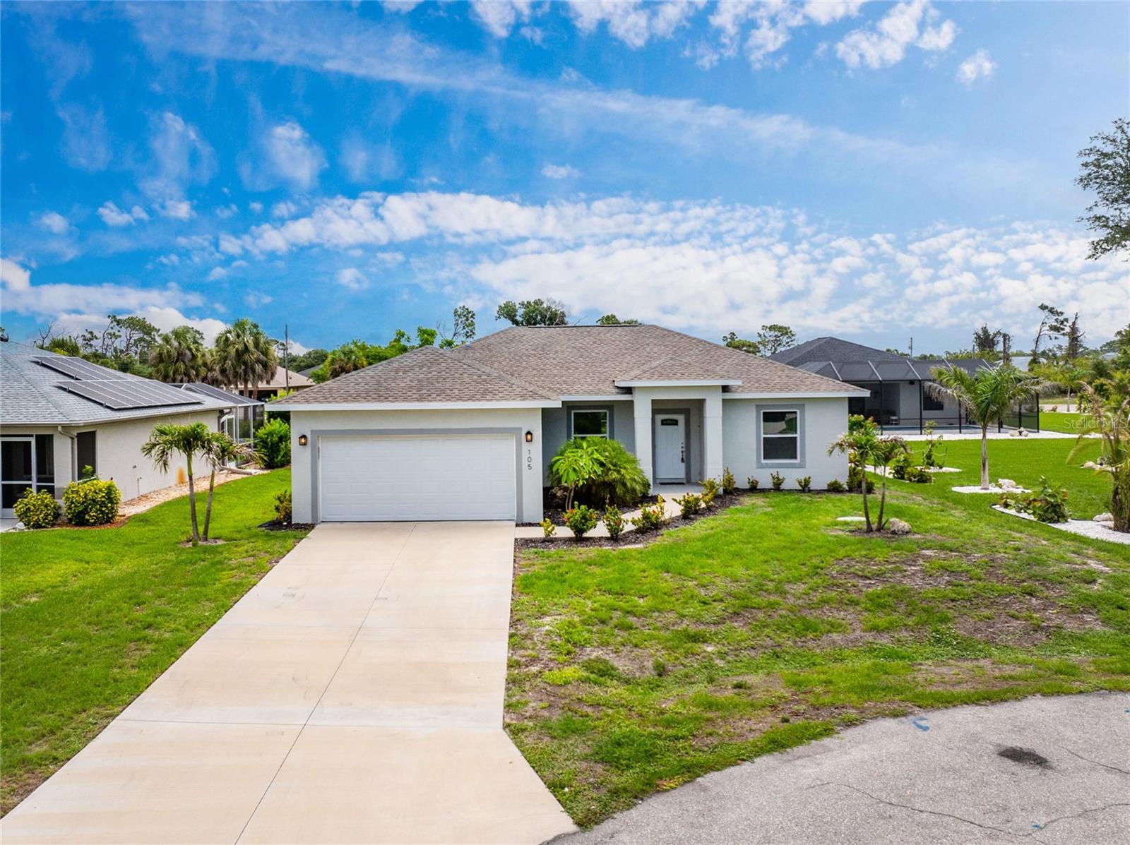 105 Cottage Place, FL