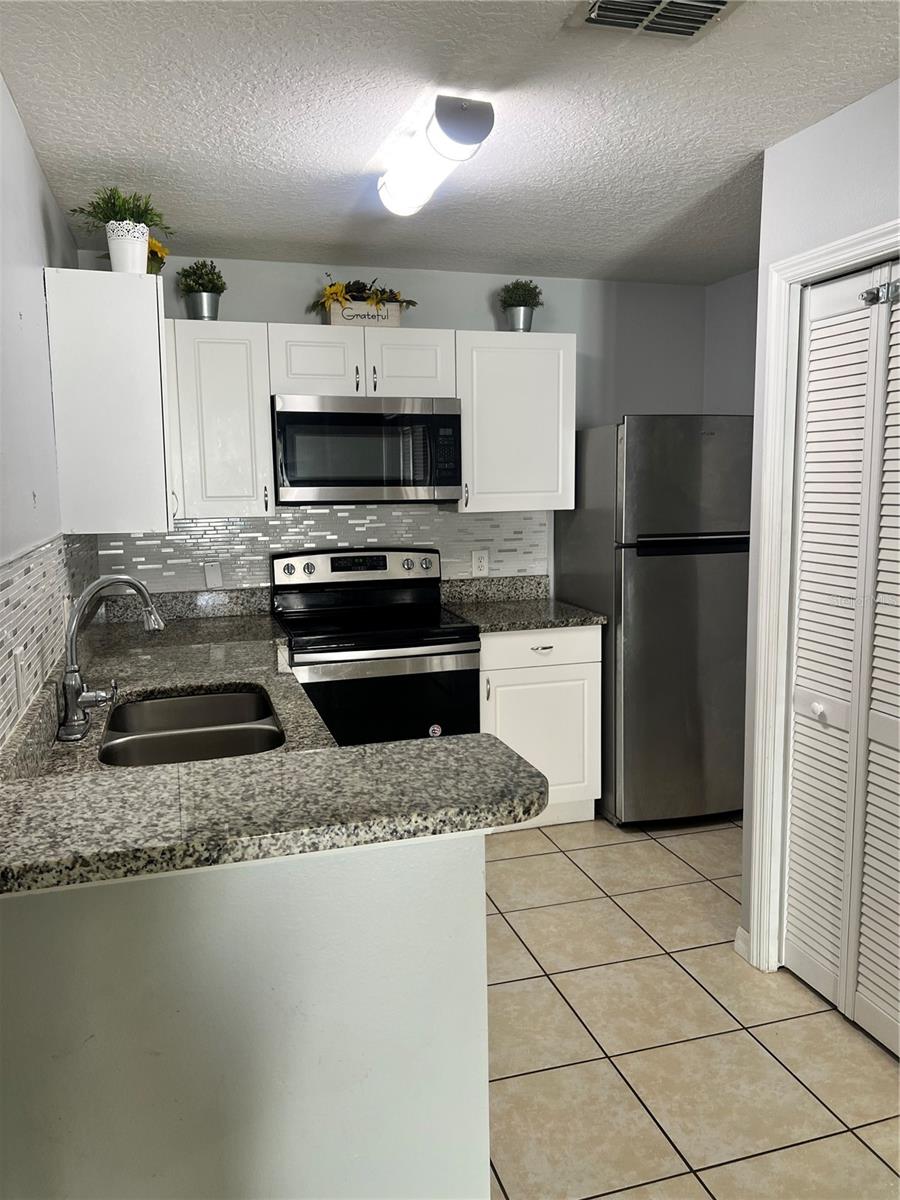 8819 Grand Palms Circle, FL