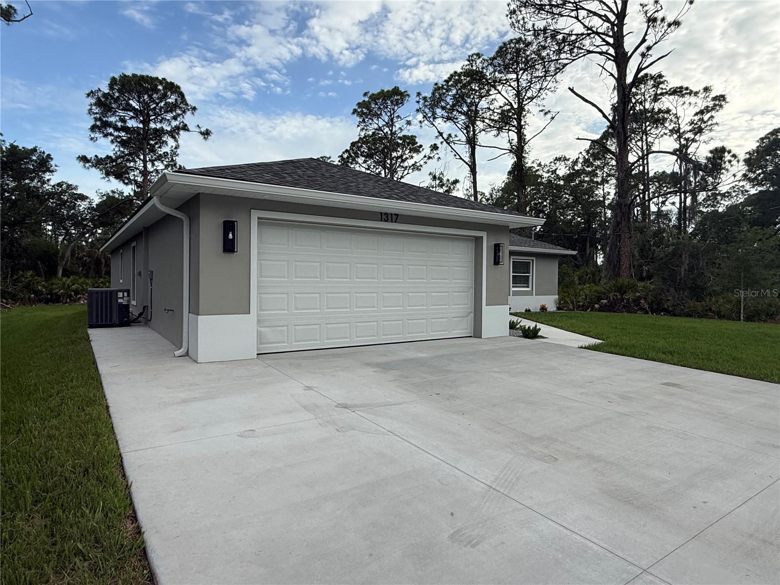 1317 Biscayne Drive, FL