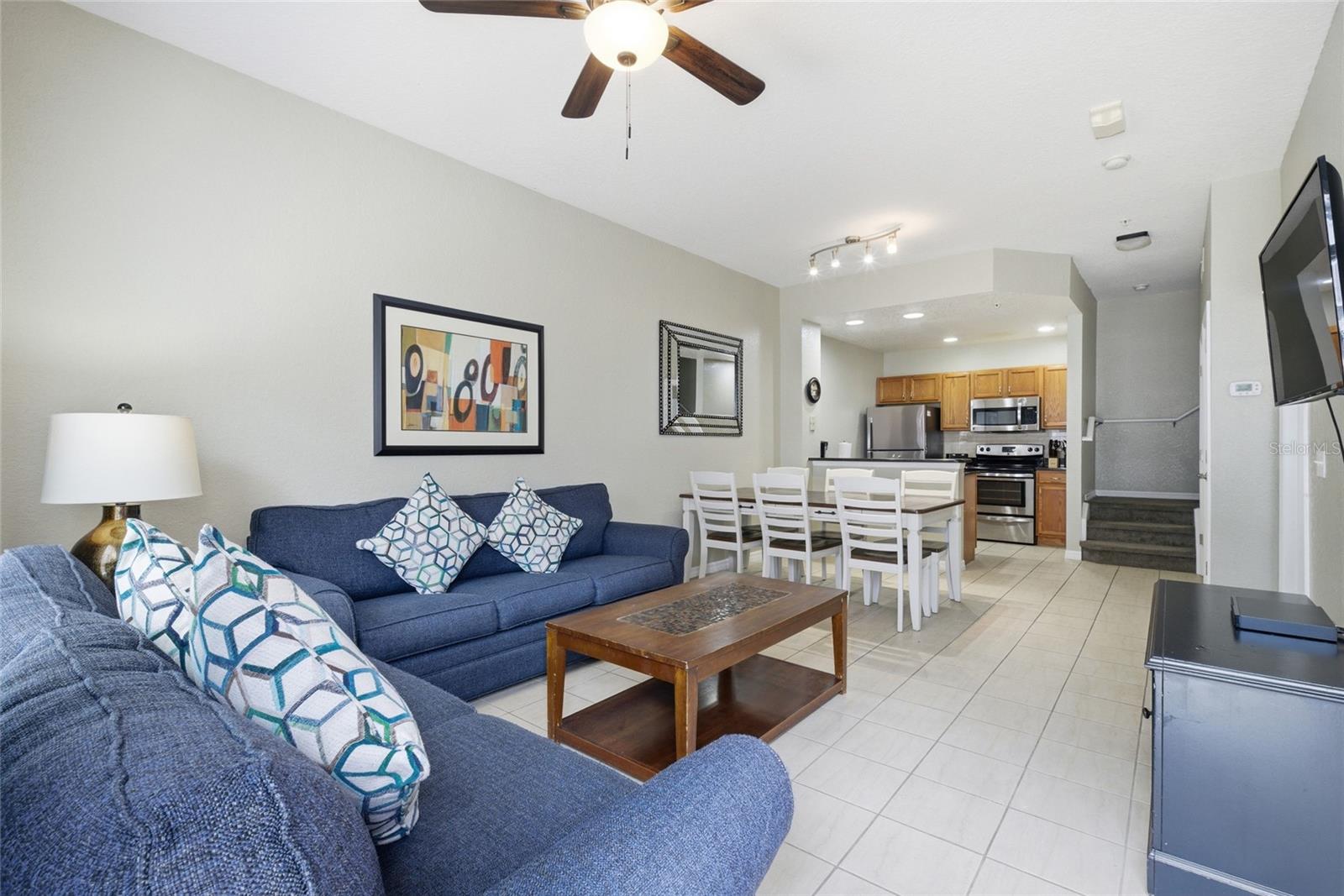 4562 Jonafree Lane, FL