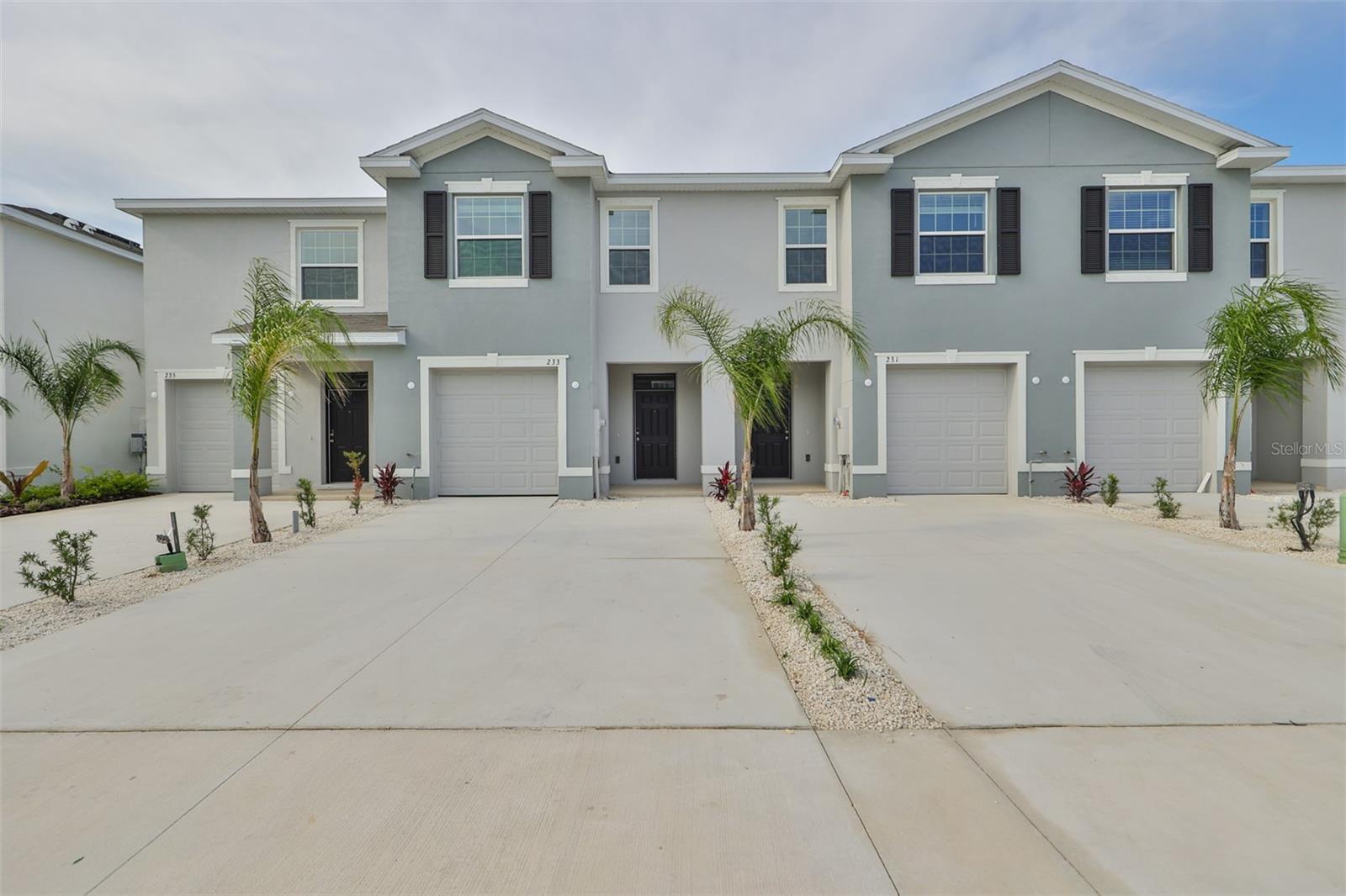 233 Mangrove Shade Circle, FL