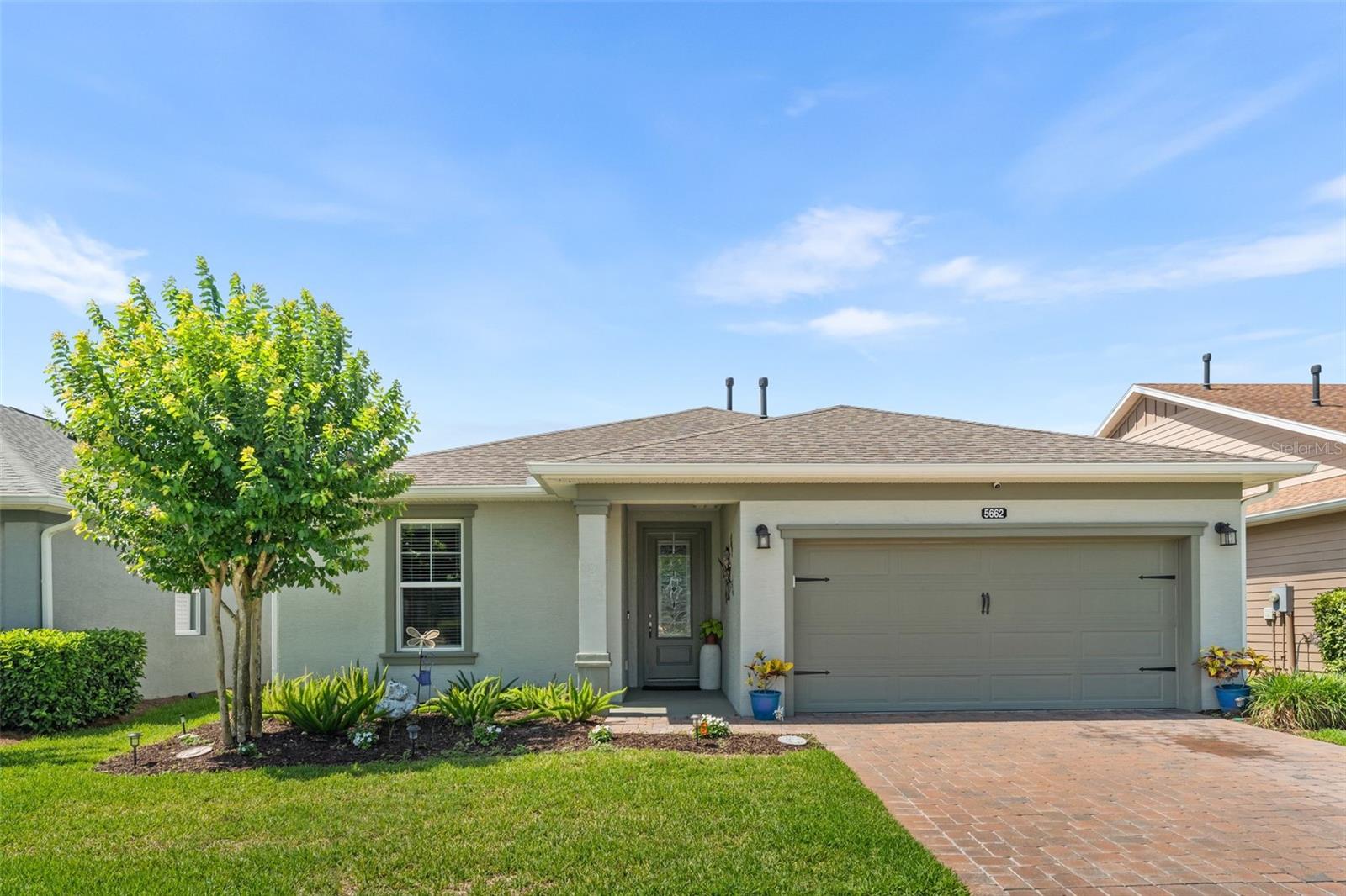 5662 40th Pl, FL