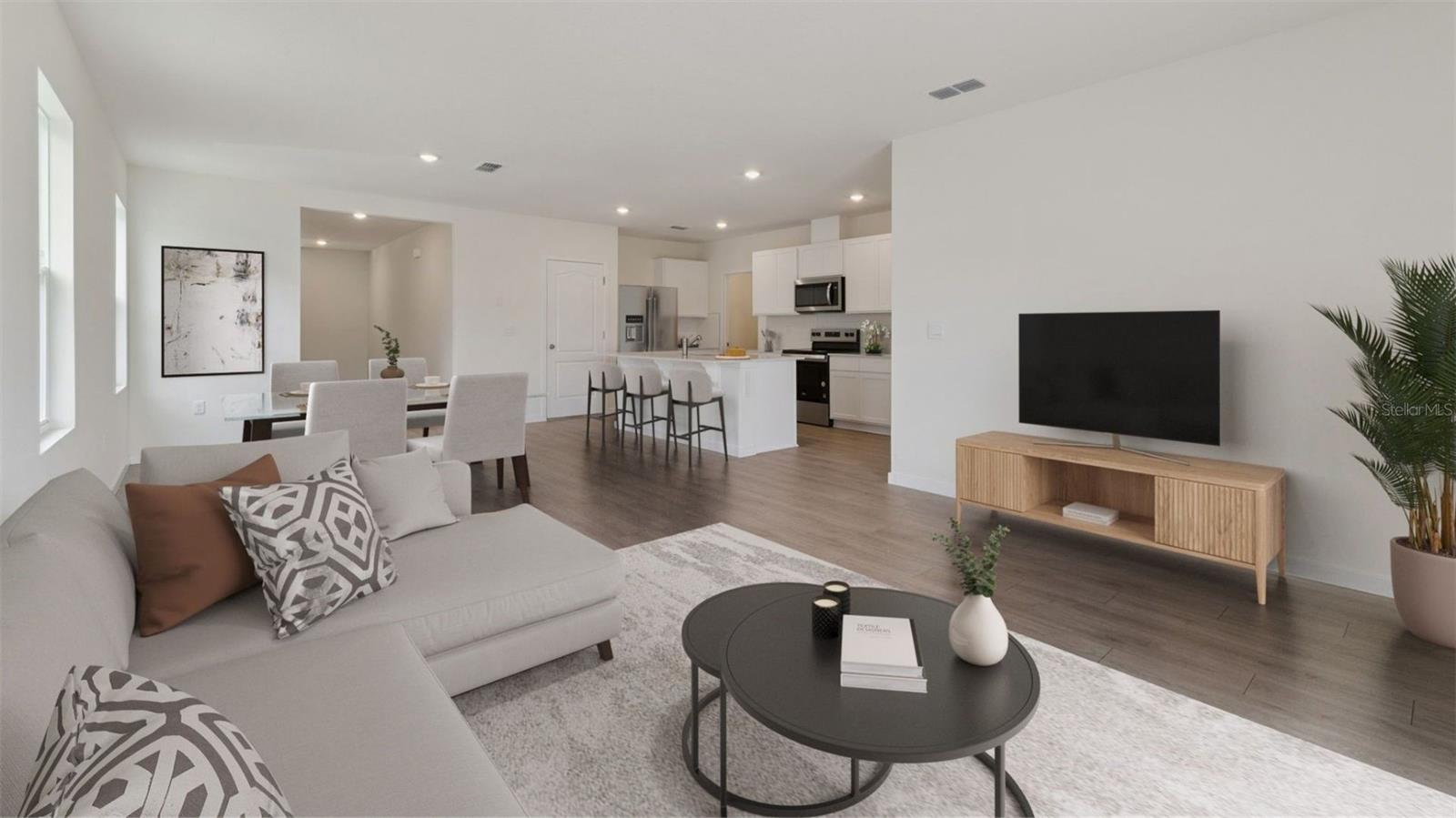 1376 Grand Flora Lane, FL