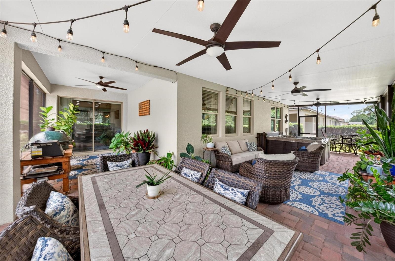 4025 Lake Bosse View Drive, FL