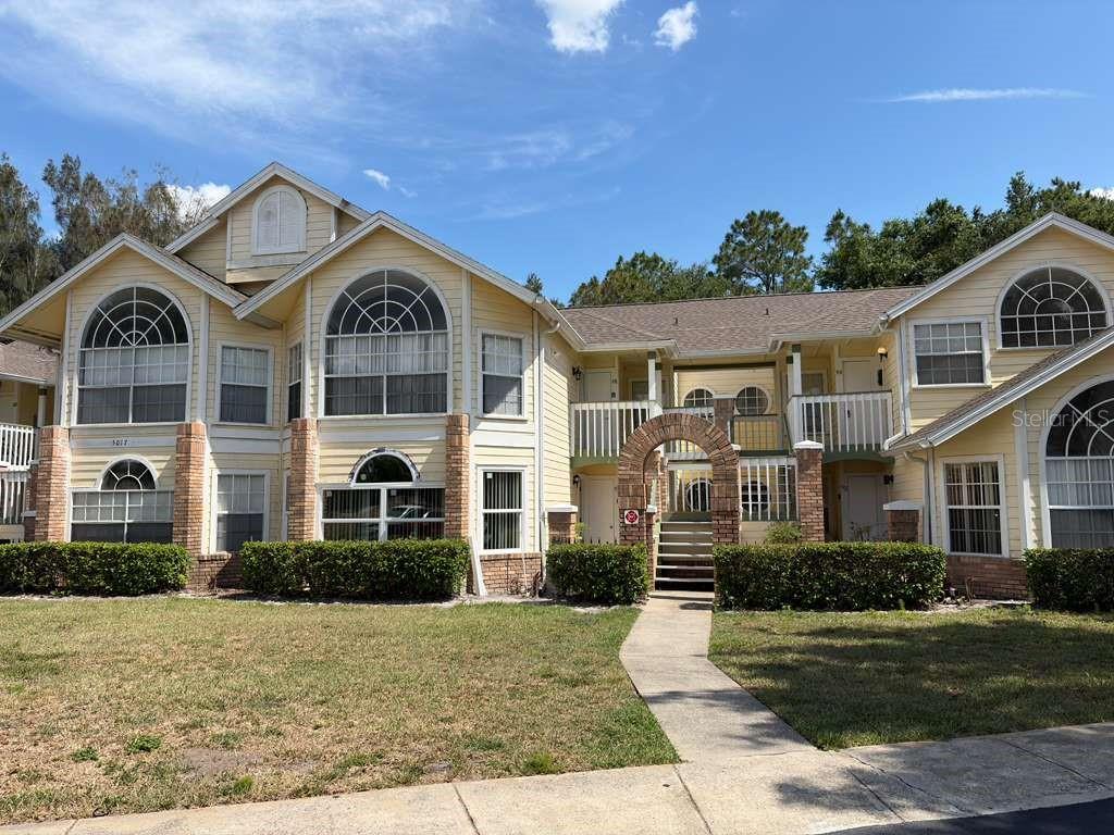 5017 Laguna Bay Circle, FL