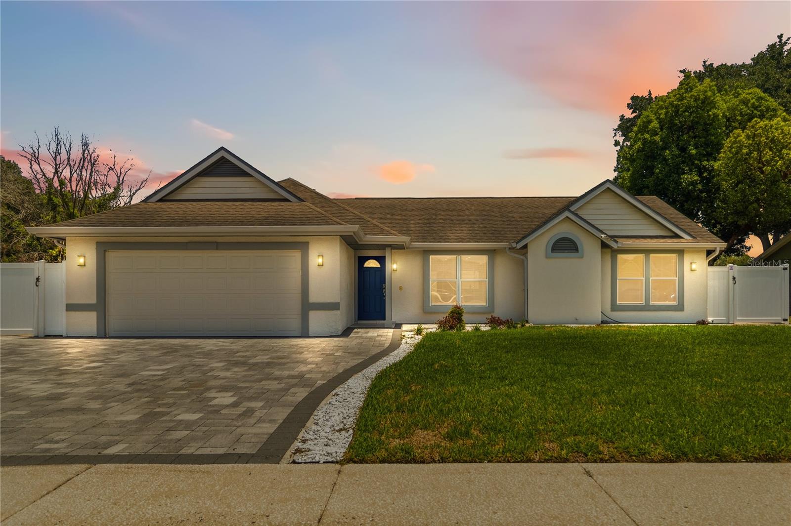 8055 Lesia Circle, FL