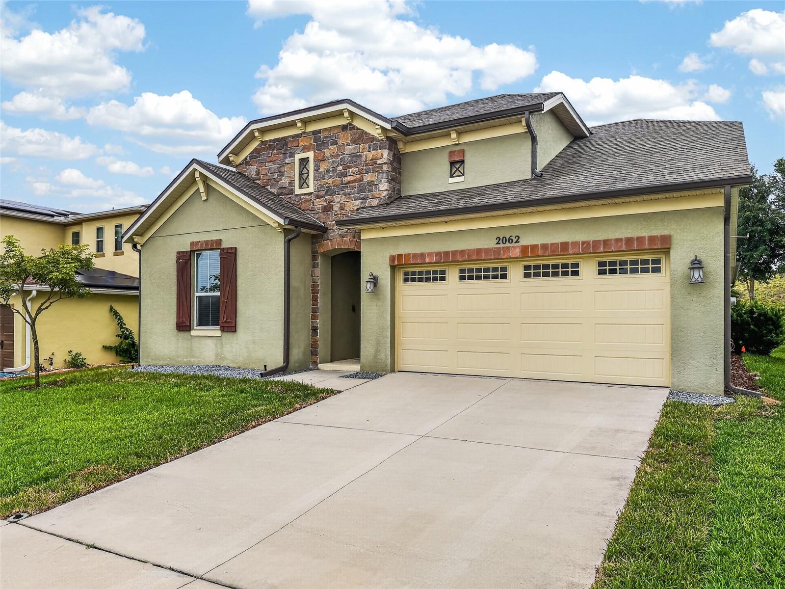 2062 Redbay Avenue, FL